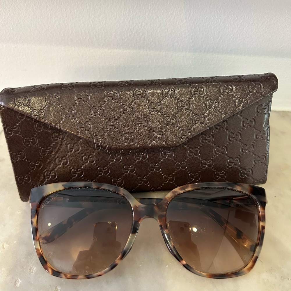 Gucci sunglasses